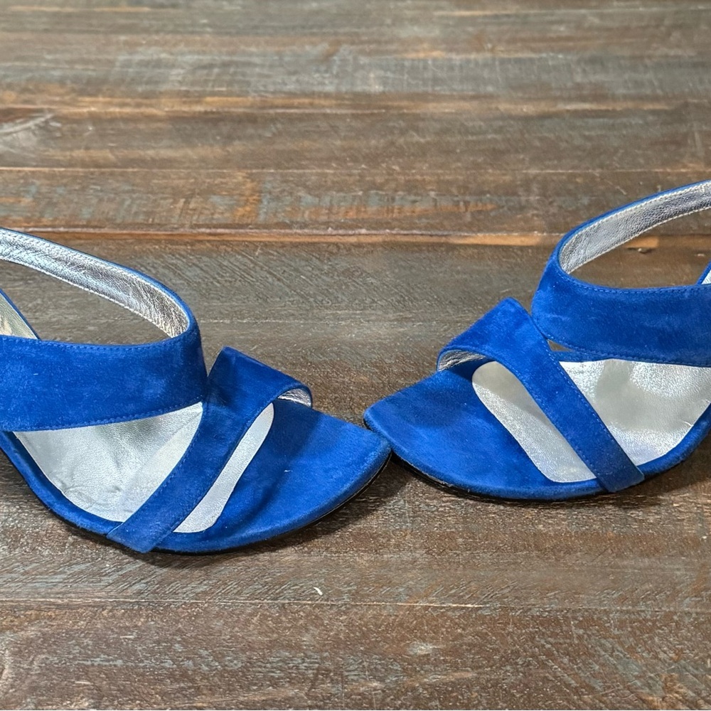 Charles Jourdan Vibrant Blue Suede Heels - Picture 5 of 8